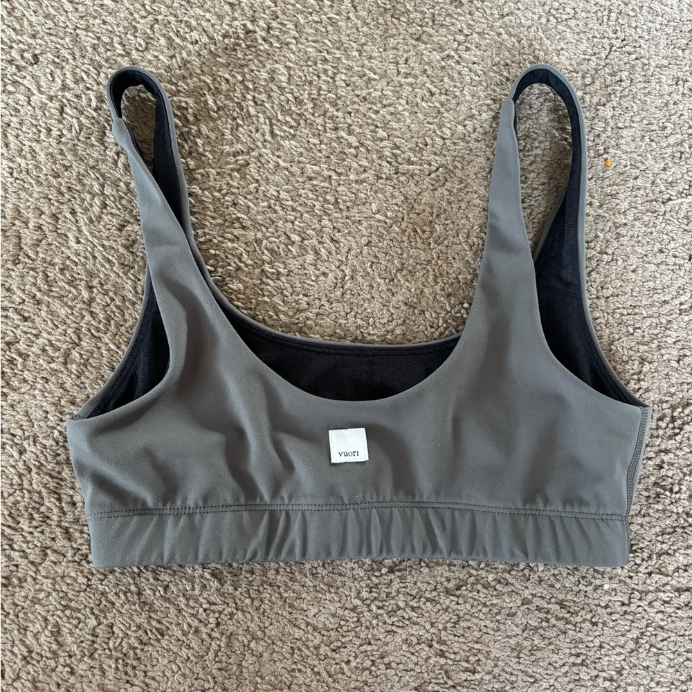 Green vuori sports bra